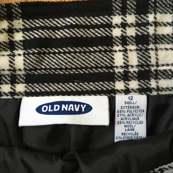 Old Navy wool blend skirt. Size 12. - Picture 3 of 3